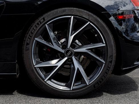 Used 2022 Audi R8 V10 performance image 12