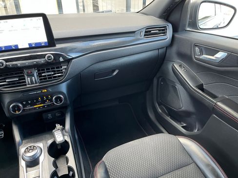 Used 2023 Ford Escape ST-Line image 35