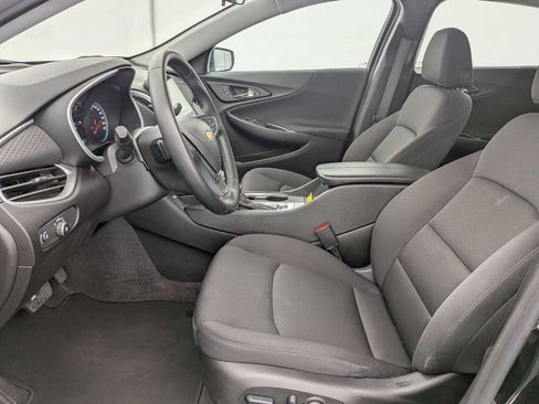 Used 2024 Chevrolet Malibu LT w/ Midnight Edition image 17