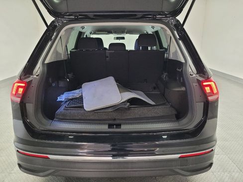 Used 2022 Volkswagen Tiguan S FWD image 29