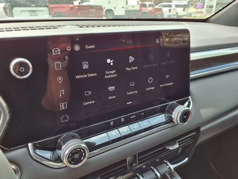 New 2025 GMC Canyon Elevation image 28