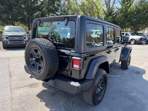 Used 2020 Jeep Wrangler Unlimited Sport image 5
