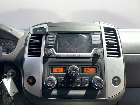 Used 2017 Nissan Frontier SV w/ SV Value Truck Package AWD/4WD image 17