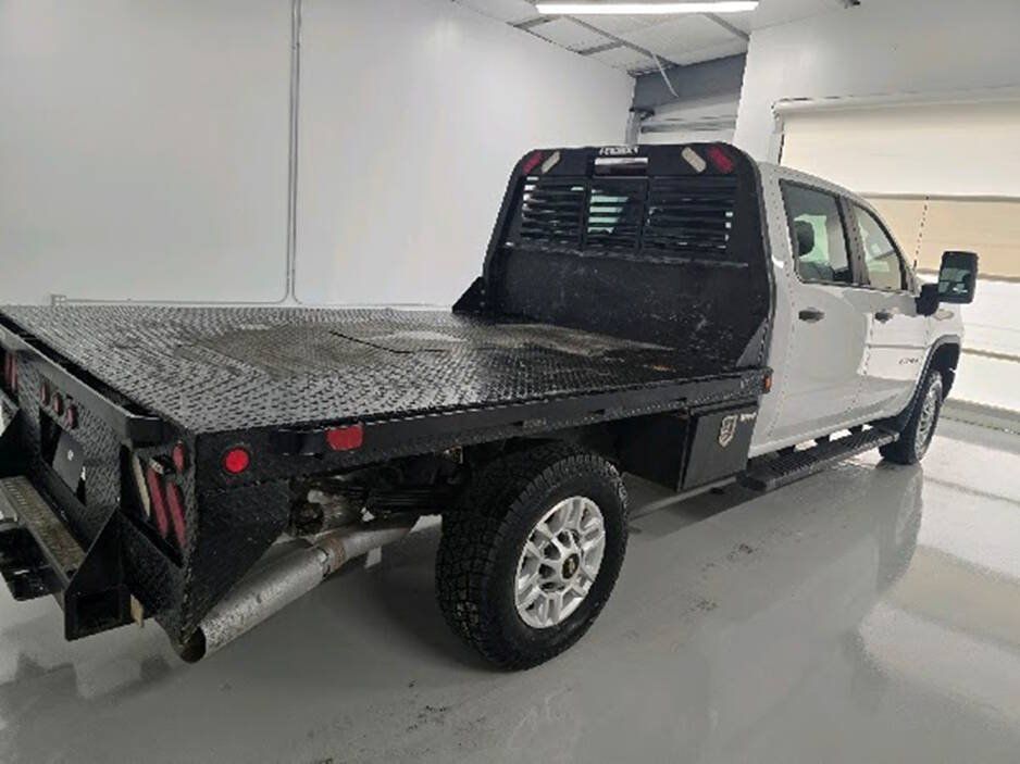 Used 2022 Chevrolet Silverado 2500 W/T w/ WT Fleet Convenience Package AWD/4WD image 10