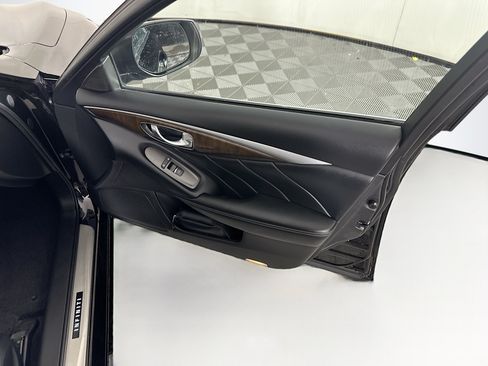 Used 2019 INFINITI Q50 Luxe w/ Cargo Package (L96) RWD image 31