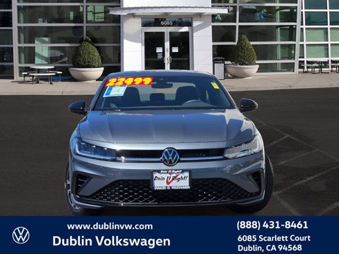 Certified 2025 Volkswagen Jetta Sport FWD image 2