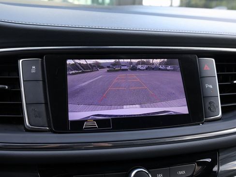 Used 2020 Buick Enclave Preferred image 29