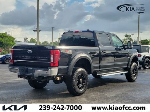 Used 2022 Ford F350 Lariat AWD/4WD image 6