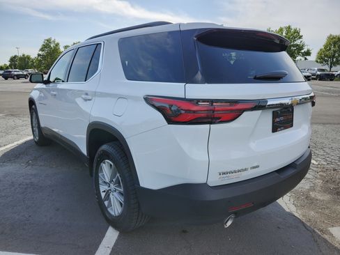 Used 2023 Chevrolet Traverse LT w/ Rear Camera Mirror Package AWD/4WD image 15