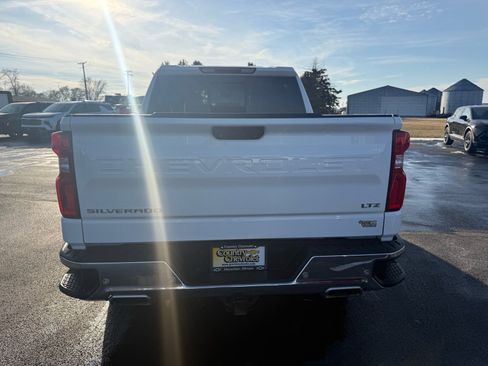 Used 2021 Chevrolet Silverado 1500 LTZ image 4