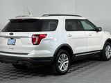 Used 2019 Ford Explorer XLT w/ Equipment Group 202A image 4