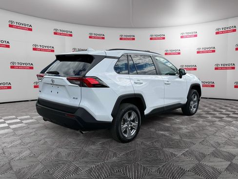 Certified 2024 Toyota RAV4 XLE FWD image 5