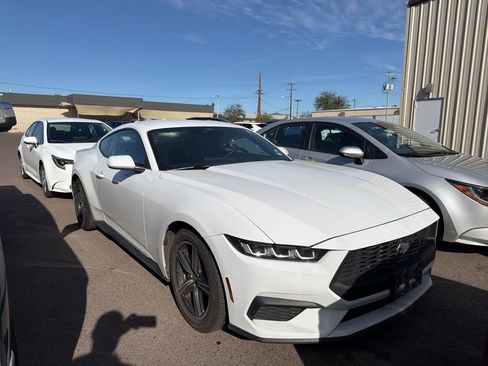 Used 2024 Ford Mustang EcoBoost image 2