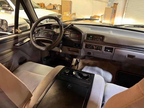 Used 1997 Ford F250 4x4 Crew Cab Heavy Duty image 37