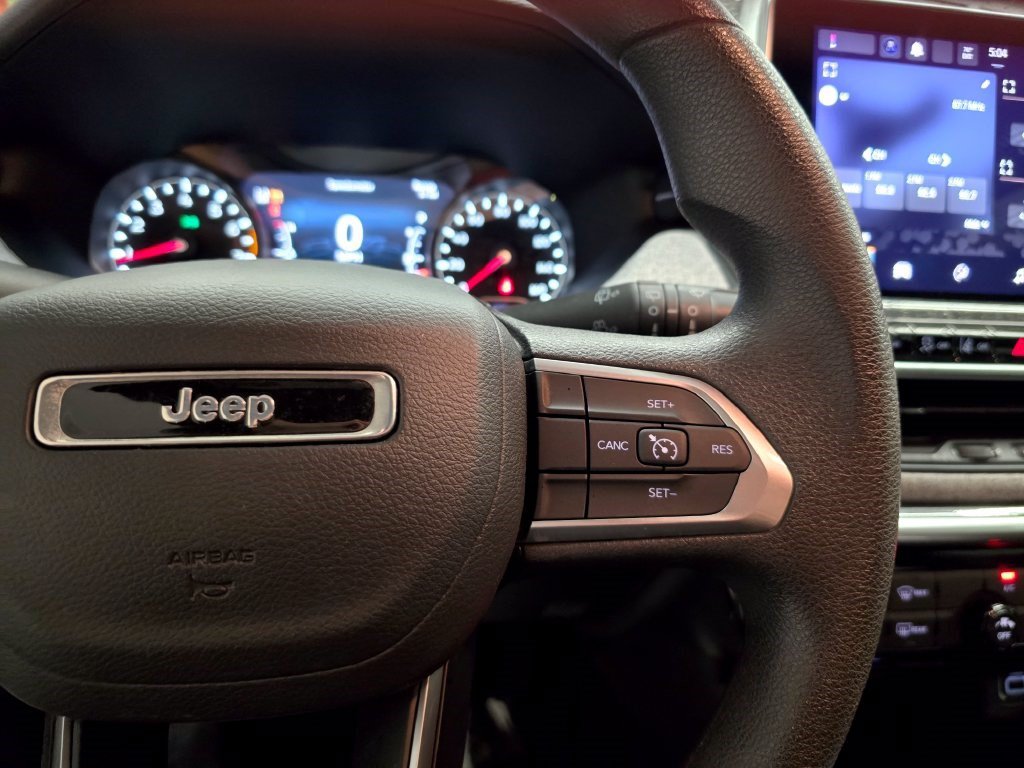 Certified 2023 Jeep Compass Sport AWD/4WD image 19