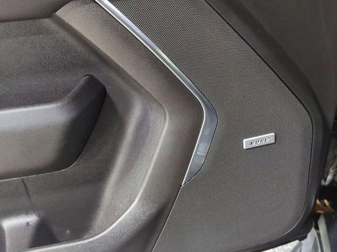 Used 2021 GMC Yukon SLT w/ SLT Luxury Plus Package image 24