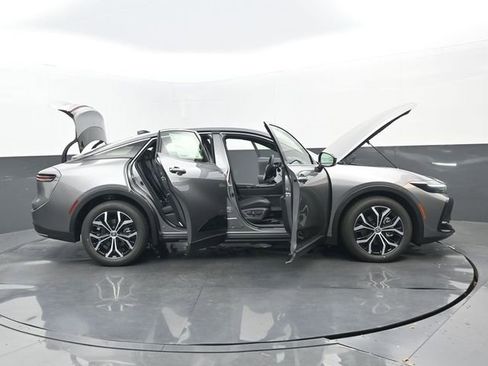 New 2026 Toyota Crown XLE image 21