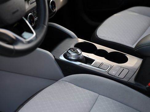 Certified 2024 Ford Escape Active image 14