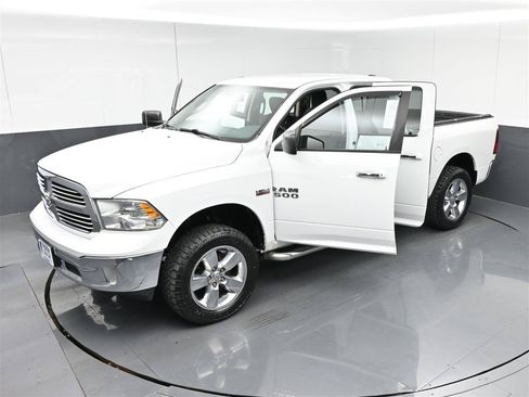 Used 2015 RAM 1500 Big Horn AWD/4WD image 38