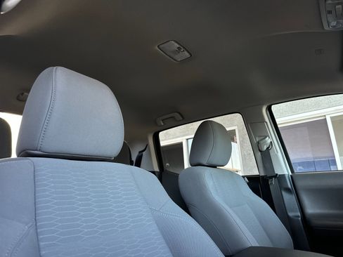 Used 2019 Toyota Tacoma SR5 image 24