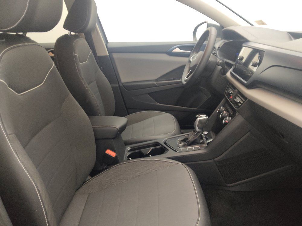 Used 2023 Volkswagen Taos SE FWD image 21