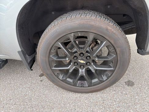 Used 2023 Chevrolet Silverado 1500 LTZ w/ LTZ Convenience Package II image 18