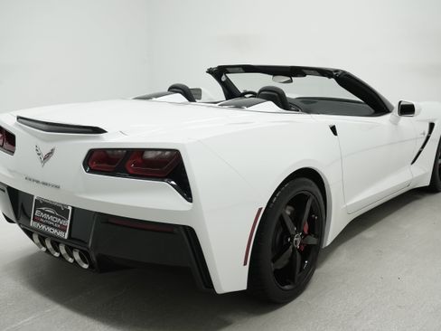 Used 2015 Chevrolet Corvette Stingray Convertible w/ 2LT Preferred Equipment Group RWD image 10