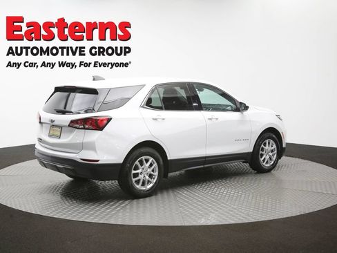 Used 2022 Chevrolet Equinox LT FWD image 40