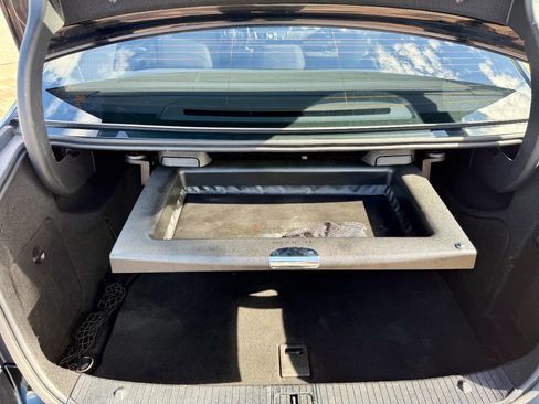 Used 2015 Mercedes-Benz E 350 4MATIC Sedan image 22