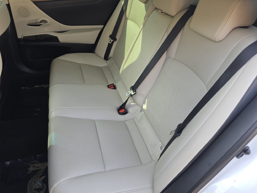 Certified 2023 Lexus ES 350 w/ Premium Package FWD image 20