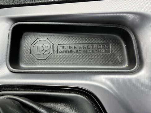 Used 2023 Dodge Charger SXT w/ Blacktop Package image 35