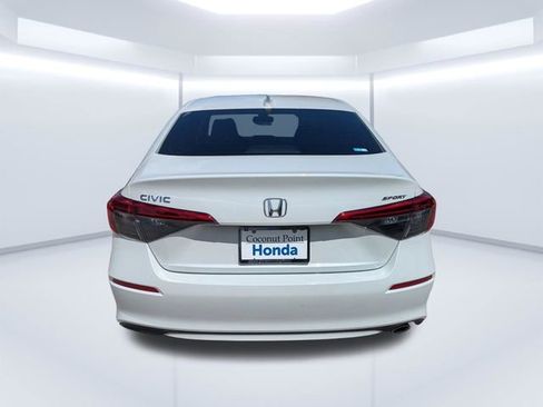 Used 2024 Honda Civic Sport image 5