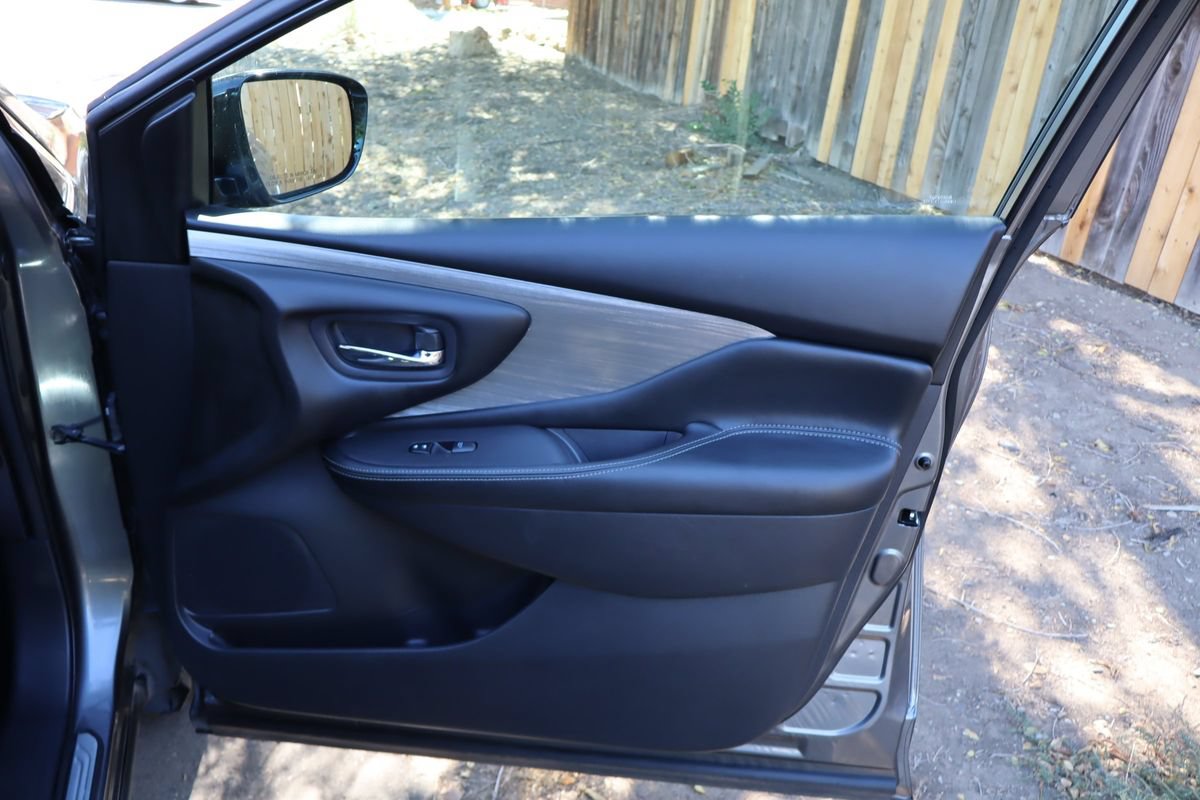 Used 2016 Nissan Murano SV AWD/4WD image 26