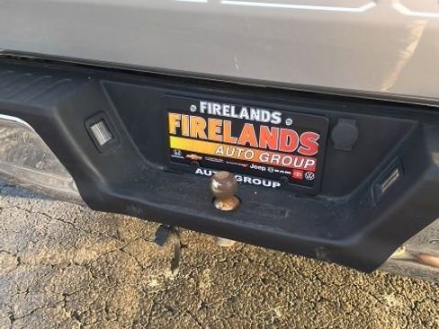 Used 2018 Ford F150 XLT image 17