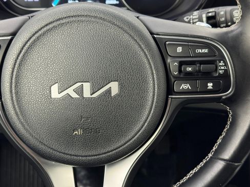 Used 2022 Kia Niro EX w/ Cold Weather Package image 20