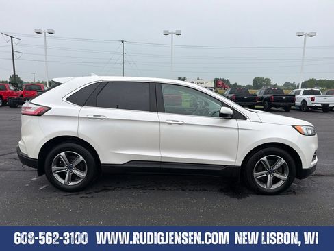 Used 2019 Ford Edge SEL w/ Equipment Group 201A FWD image 6