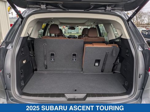 Used 2025 Subaru Ascent Touring AWD/4WD image 35