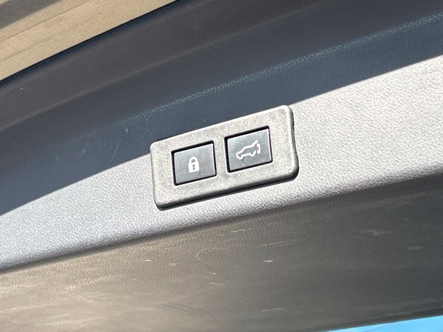 Used 2025 Subaru Ascent Limited AWD/4WD image 42