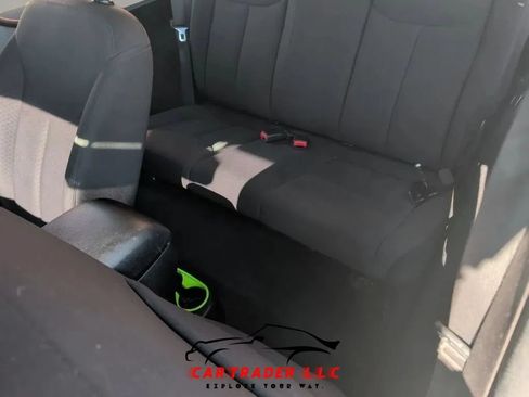 Used 2018 Jeep Wrangler Sport AWD/4WD image 22