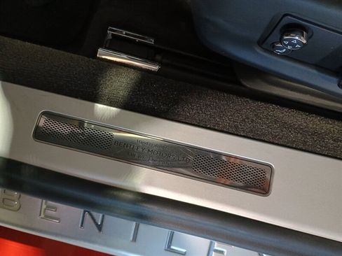 Used 2020 Bentley Continental GT AWD/4WD image 15