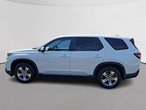 Certified 2023 Honda Pilot EX-L image 6