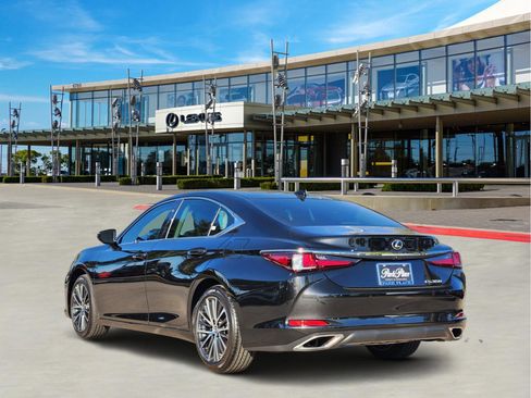 New 2025 Lexus ES 350 w/ Premium Package image 4