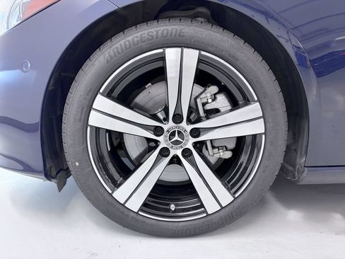 Used 2023 Mercedes-Benz C 300 4MATIC Sedan image 10