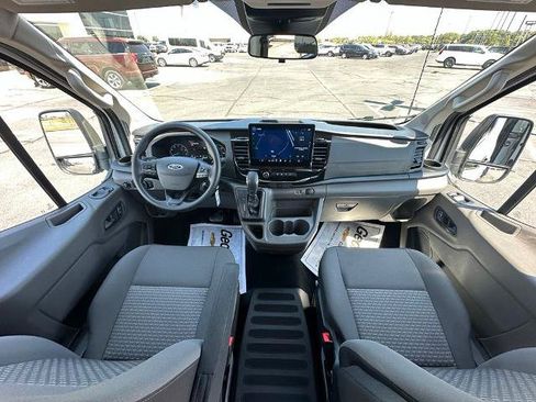 Certified 2025 Ford Transit 350 XLT RWD image 5