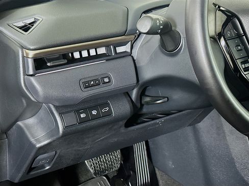 Used 2026 Toyota bZ FWD image 17