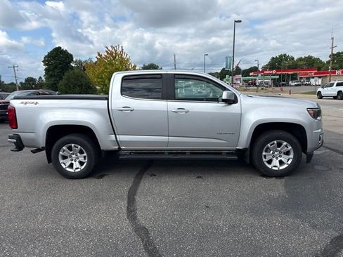 Used 2018 Chevrolet Colorado LT w/ LT Convenience Package AWD/4WD image 6
