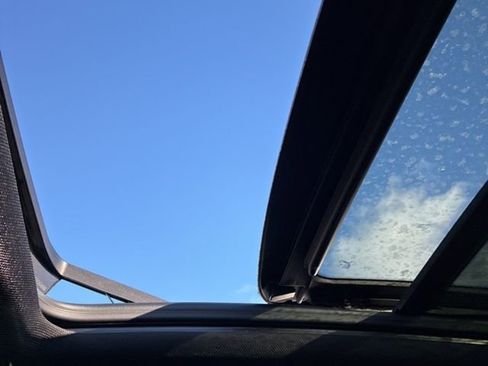 Used 2021 BMW X3 xDrive30i w/ Premium Package image 2