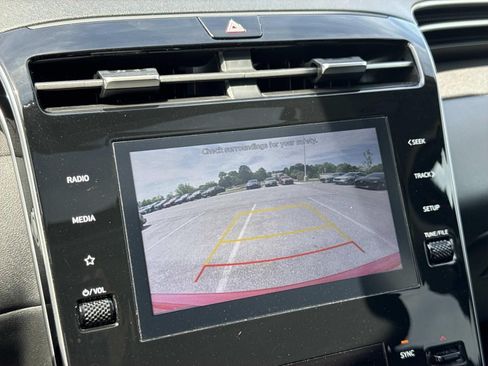 Used 2022 Hyundai Tucson SEL w/ Convenience Package AWD/4WD image 11