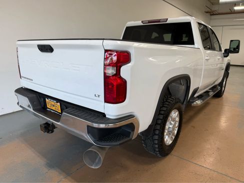 Used 2021 Chevrolet Silverado 2500 LT w/ Z71 Off-Road Package AWD/4WD image 7