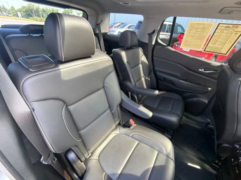 Used 2023 GMC Acadia SLT w/ Elevation Edition AWD/4WD image 56